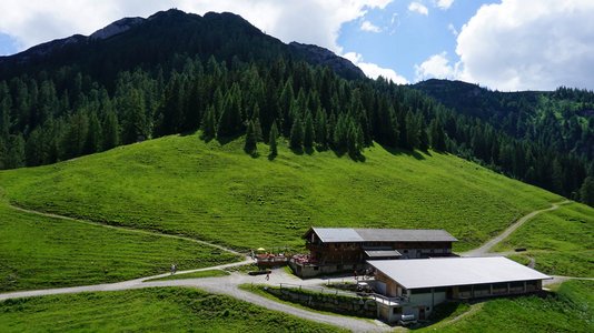 Bärenbadalm Wanderung von der Karwendelbahn Pertisau