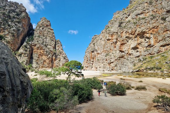 Mallorcas Wandergebiete: Zwischen Meer und Gipfeln