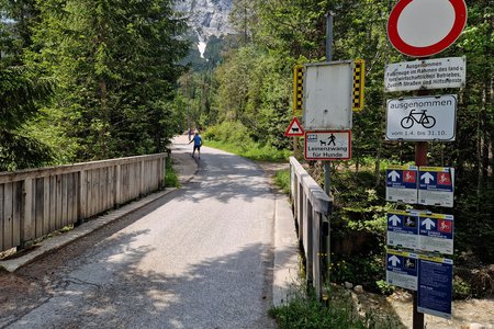 Entdecken Sie die Alpen mit Visorando: Ihr umfassender Wanderführer