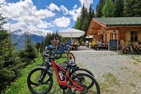 MTB-/E-Bike-Tour: Jagerhütte Fliess ab Talstation Venetbahn